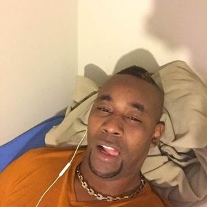 Meet your Posher, Julio garces